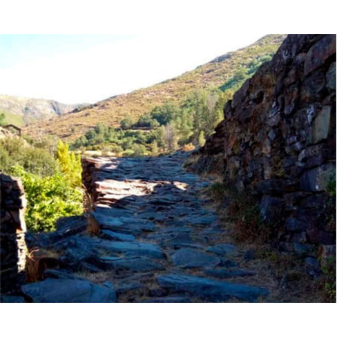 Jeep Tour 4x4 em Arouca | R...adiços do Paiva e Ponte 516 Arouca | Até 6 Pesso