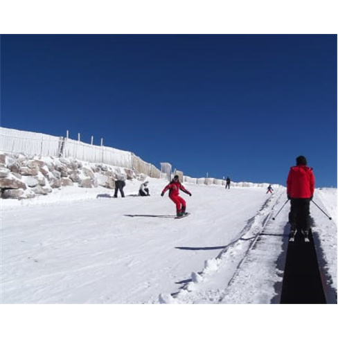 Ski ou Snowboard na Estância da Serra da Estrela | Forfait + Equipamento Comple