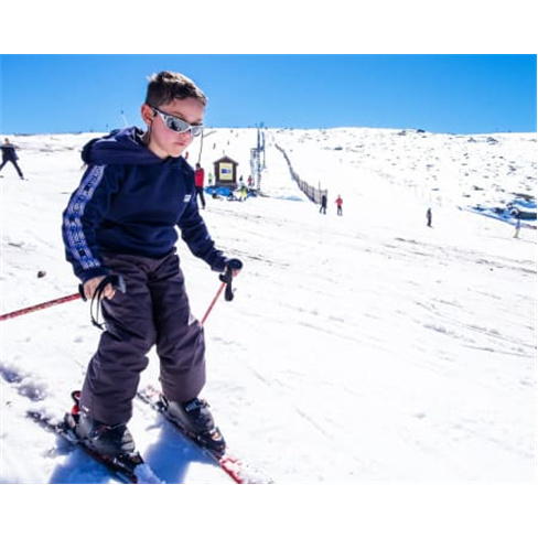 Ski ou Snowboard na Estância da Serra da Estrela | Forfait + Equipamento Comple