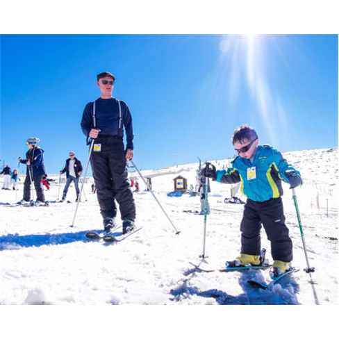 Ski ou Snowboard na Estância da Serra da Estrela | Forfait + Equipamento Comple