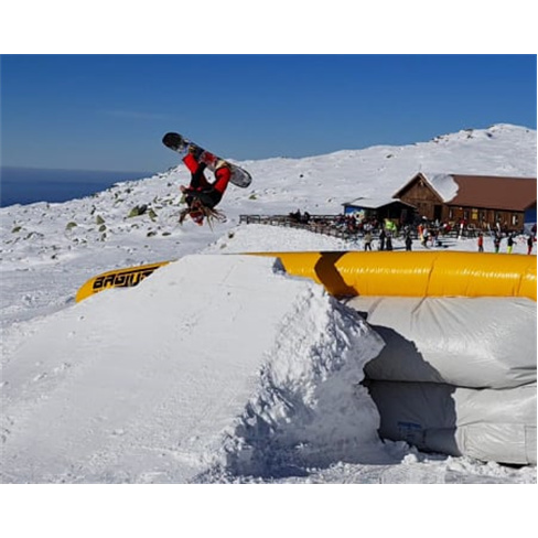 Ski ou Snowboard na Estância da Serra da Estrela | Forfait + Equipamento Comple