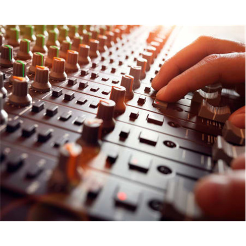 Experiência de Gravação de Música em Estúdio | Até 4 Pessoas | Setúbal