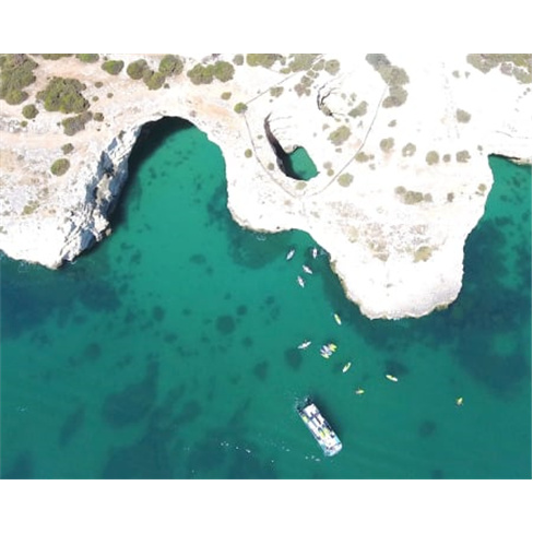 Passeio de Caiaque ou Stand Up Paddle pelas Grutas de Benagil | Diversão no Alg