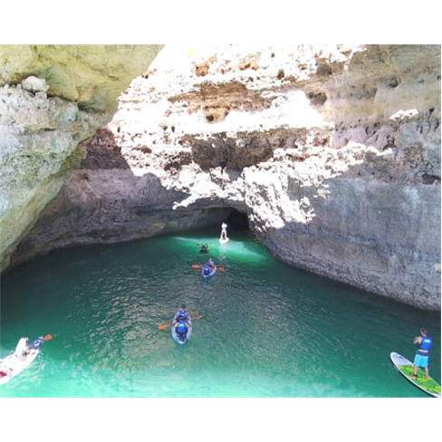 Passeio de Caiaque ou Stand Up Paddle pelas Grutas de Benagil | Diversão no Alg