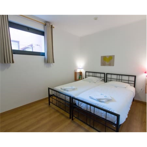 Change The World Hostels - ...nta Delgada | Estadia a Dois Junto ao Mar 2 Noites