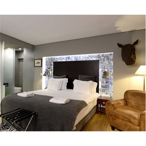 Dalma Old Town Suites - Alfama | Estadia Romântica em Lisboa 2 Noites