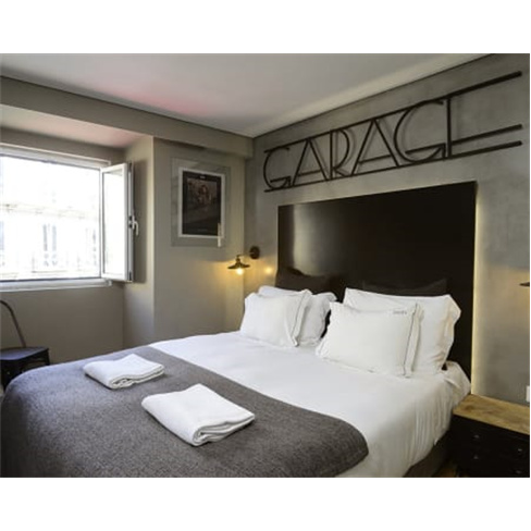 Dalma Old Town Suites - Alfama | Escapadinha Romântica em Lisboa 1 Noite