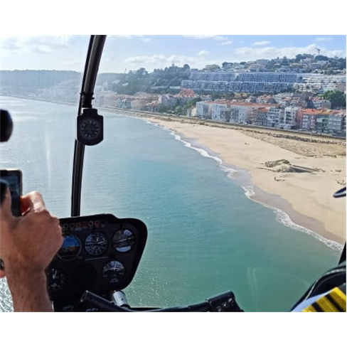 Voo de Helicóptero Privado | 20 Minutos | Rota Premium Estoril e Cascais | Lisb