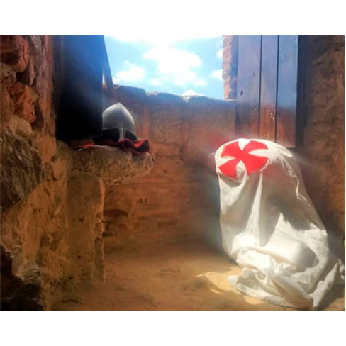 Tour em Vila Nova da Barqui...o de Interpretação Templário e Castelo de Almou