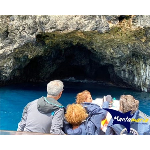 Passeio de Barco nos Açores...ubra a Ilha de Santa Maria! 2h30 Bilhete de Adult