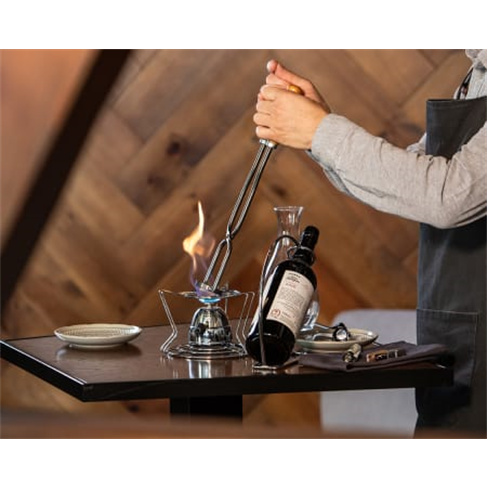 Jantar em Wine Bistrô Bar na Baixa do Porto - Cheque Gourmet 50€ | Mind the G