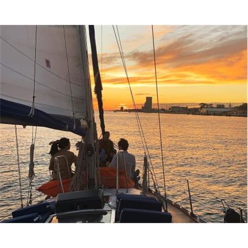 Passeio de Barco ao Pôr-do-...Vinho | 2 Horas | Rent a Boat Bilhete | Época Al