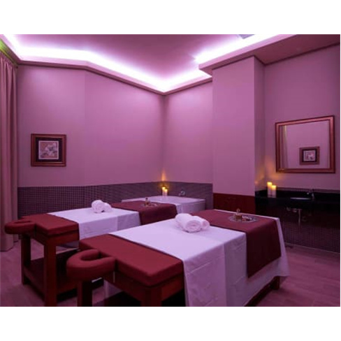 Satsanga Spa Serra da Estrela 4* | Circuito de Águas + Massagem com Pindas Quen