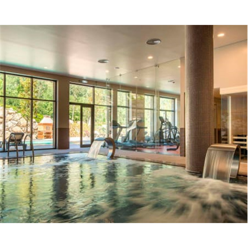 Satsanga Spa Serra da Estrela 4* | Circuito de Águas + Massagem com Pindas Quen