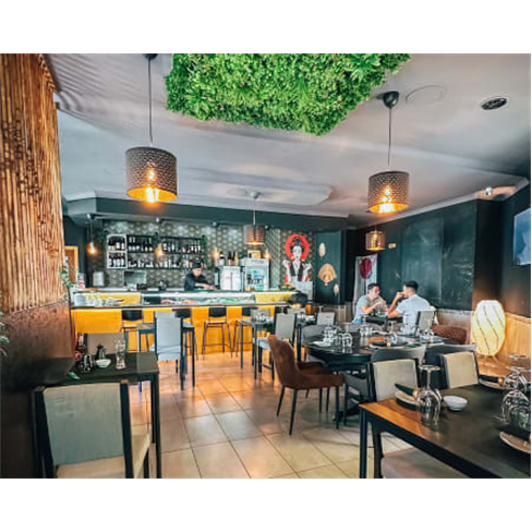 Sushi em Loulé para Dois | Cheque Gourmet 50€ no UMAI - Japanese Experience