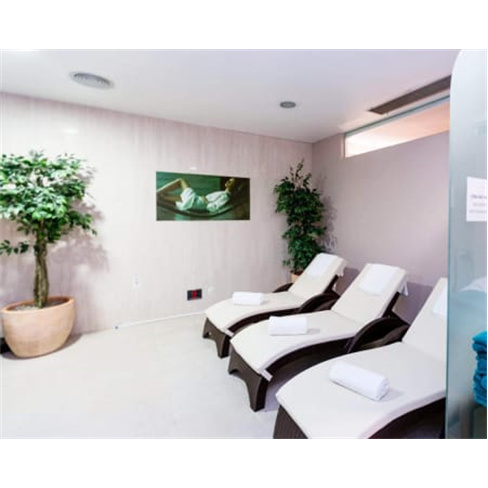 Meio Dia no Spa Vegan do Vale d'El Rei Hotel & Villas 4* | Massagem Relax + Cir