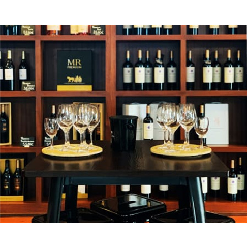 Visita e Prova de Vinhos no...Visita Guiada e Prova 4 Vinhos Reserva | 2 Pessoas