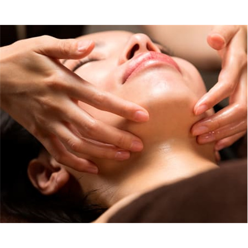 Luxo Relaxante! 3 Massagens Faciais e Corporais no Balance C3 em Lisboa