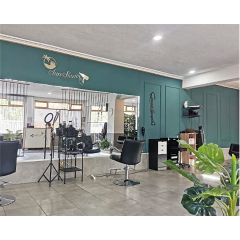 Corte + Brushing | SunShine - Chaves Corte + Brushing