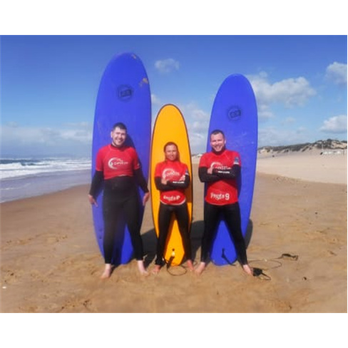 Aula de Surf ou Bodyboard a Dois na Costa da Caparica | Ondas d'Aventura
