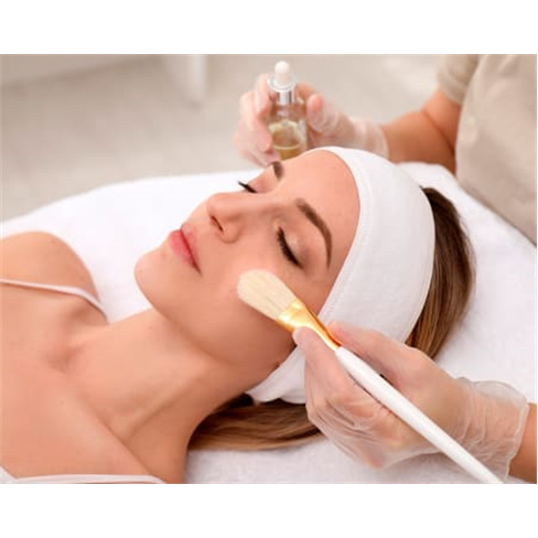 Limpeza e Esfoliação de Rosto com Ampola Babor & Massagem | Sesimbra
