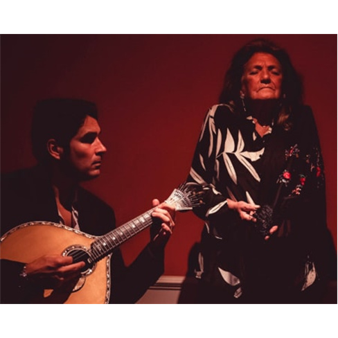 Espectáculo de Fado ao Vivo com Vinho do Porto | Lisboa em Fado - Baixa de Lisb