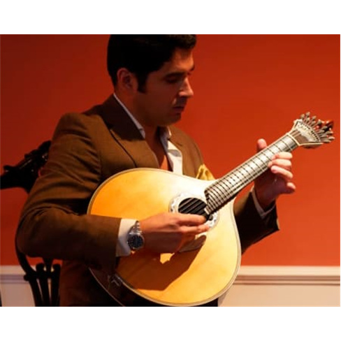 Espectáculo de Fado ao Vivo com Vinho do Porto | Lisboa em Fado - Baixa de Lisb