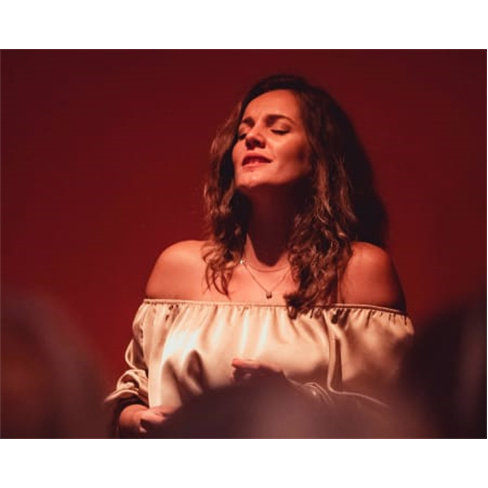 Espectáculo de Fado ao Vivo com Vinho do Porto | Lisboa em Fado - Baixa de Lisb
