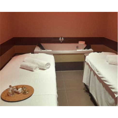 Spa de Luxo em Tomar c/ Circuito de Águas + Massagem Relax. p/ 2 | Vila Galé