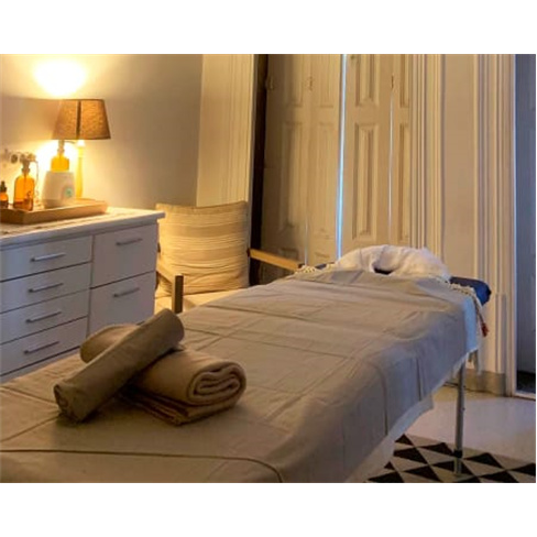 Massagens Drenantes no Porto: Relaxa com Tea & Cakes!