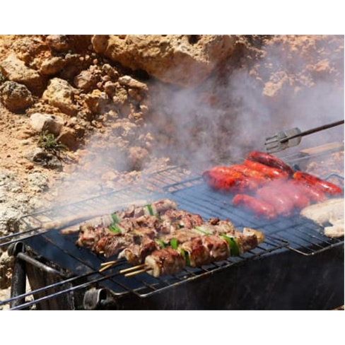 Aventura em Benagil: Passeio de Barco com Churrasco em Época Baixa