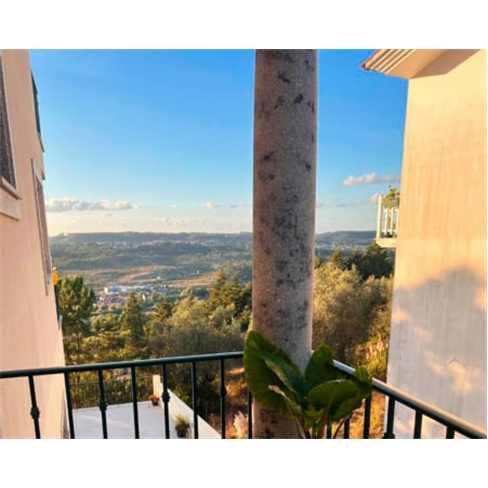 Suites Exclusivas - Casinha Coimbra | Estadia 2 Noites | 2 Adultos + 1 Criança