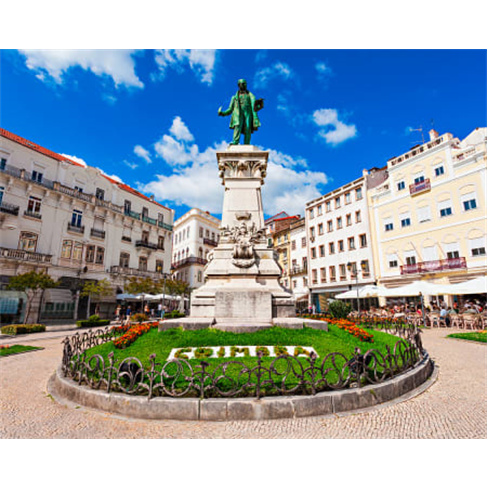Suites Exclusivas - Casinha Coimbra | Estadia 2 Noites | 2 Adultos + 1 Criança
