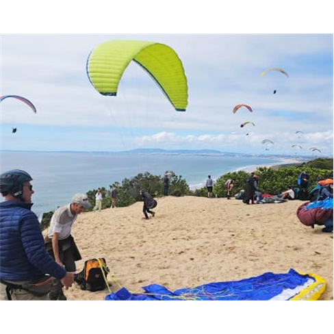 Voo de Parapente Premium em Setúbal: Presente de Sonho!