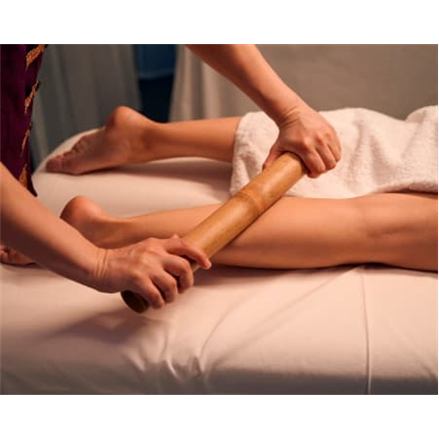 Massagem à Escolha em Viana do Castelo: Relaxamento, Terapêutica ou Bambu