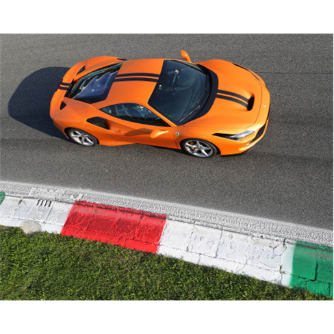 Experiência VIP: Sinta o Poder do Ferrari F8 no Autódromo de Monza! 2 Voltas