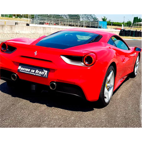 Experiência VIP: Ferrari F488 Acelera ao Máximo em Castelletton(61 caracteres