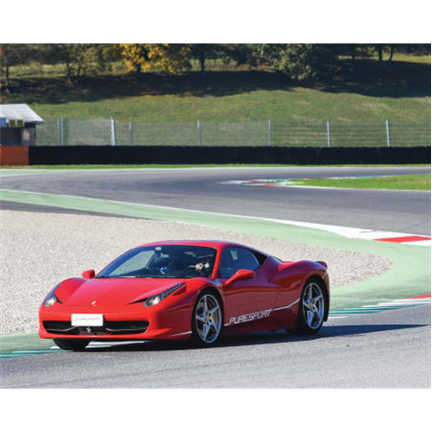 Ferrari 458 em Mugello: Velocidade VIP! n(34 caracteres)
