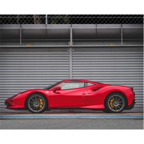 VIP: 2 Voltas num Ferrari 488 GTB! Sinta a Adrenalina em Vallelunga, Itália.