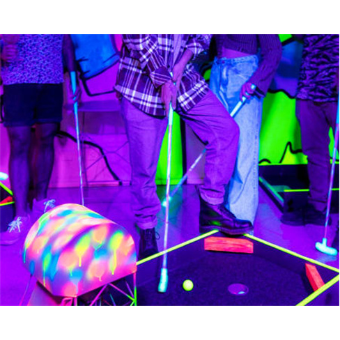 Mini Golfe Indoor | Minigolf Porto Bilhete de Adulto (+ 12 Anos)