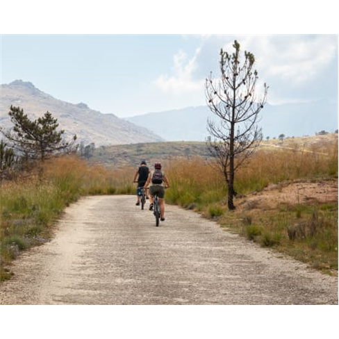 Passeio de Ebike na Serra da Estrela p/ Casal | Tour Privado (53 caracteres)