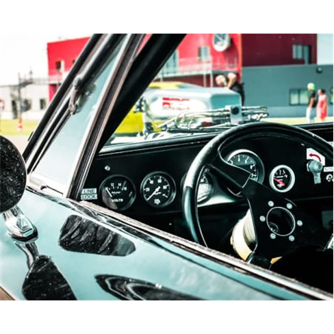 Experiência VIP: 4 Voltas em Carros Lendários do Cinema Americano | Paris