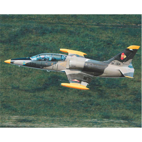 Voo Acrobático VIP: L-39 Albatros na República ChecanTotal de caracteres: 56