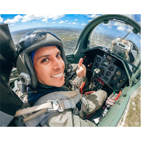 Voo Exclusivo em Jacto L-39 Albatros na Califórnia | EUA. (55 caracteres)