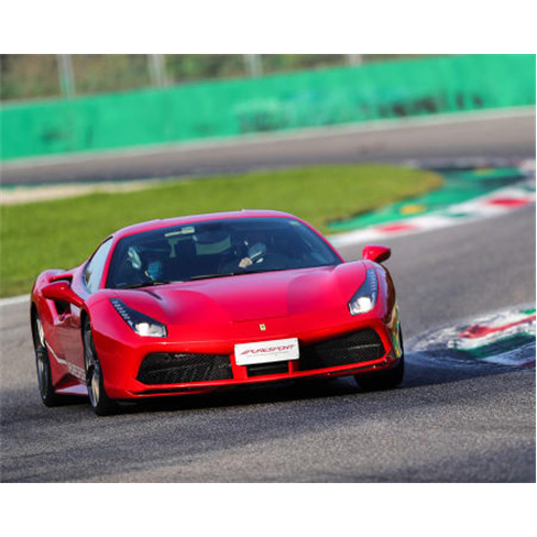 VIP: Emoção em Hockenheimring! Ferrari 488 GTB | Alemanhan53 caracteres