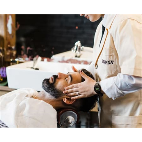 Corte Masculino na Bigorna Parlour - Foz ou Baixa do Porto c/ Barba incluída