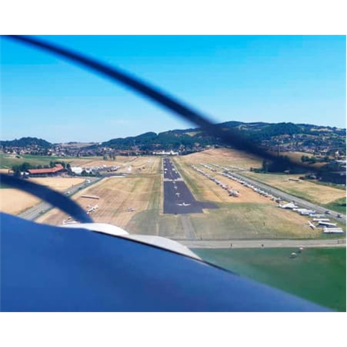Experiência VIP: Voo de Treino em Formação com 4 Aeronaves | 4 Pessoas | Roma