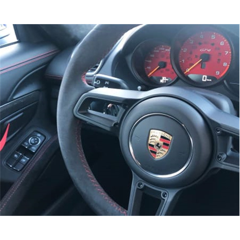 Testa de Luxo em Itália: Ferrari, Lamborghini ou Porsche - 2 Horas de Emoção