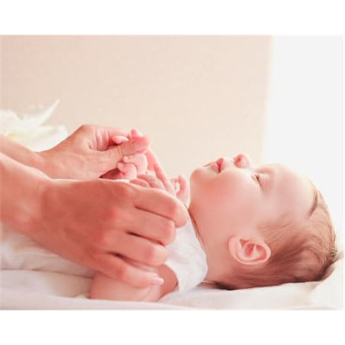 Mães & Bebés - Especial Babyshower Menina | 20 Experiências à Escolha