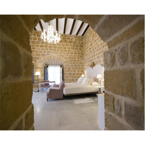 Estadia VIP: Luxo no Palácio de Úbeda 5* em Espanha 2 Noites + Meia-Pensão